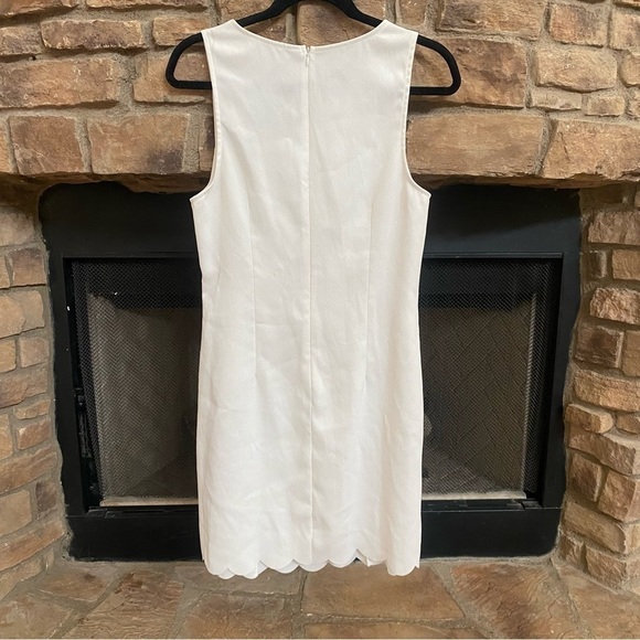 NWT Pitaya bright white scalloped sleeveless dress. Large - Picture 2 of 7